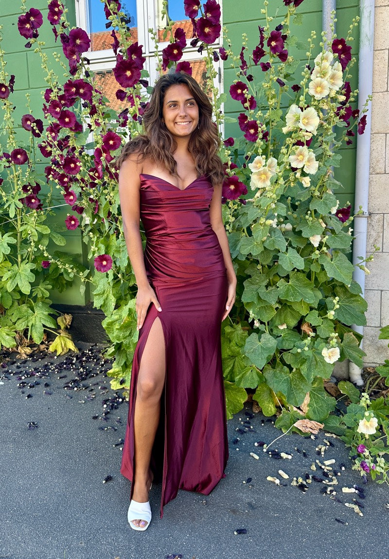 Astee & Amoris T704 stropløs festkjole