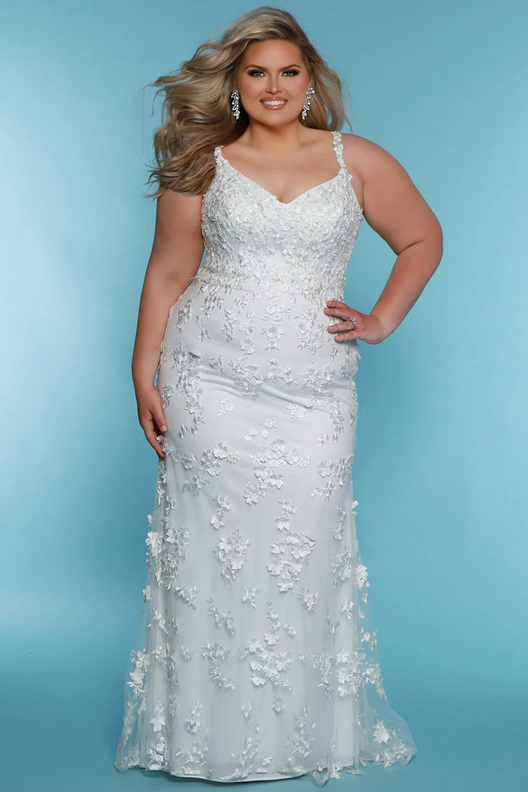 Plus size wedding dress Laine – TP Kjoler