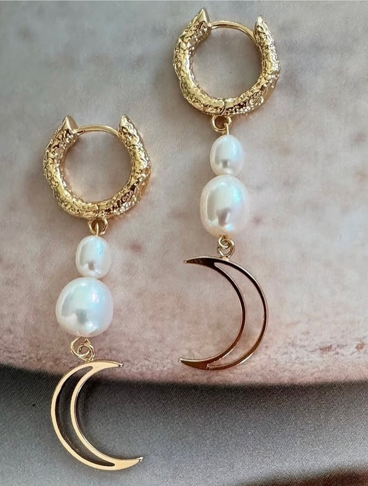 Moon earrings - Gold