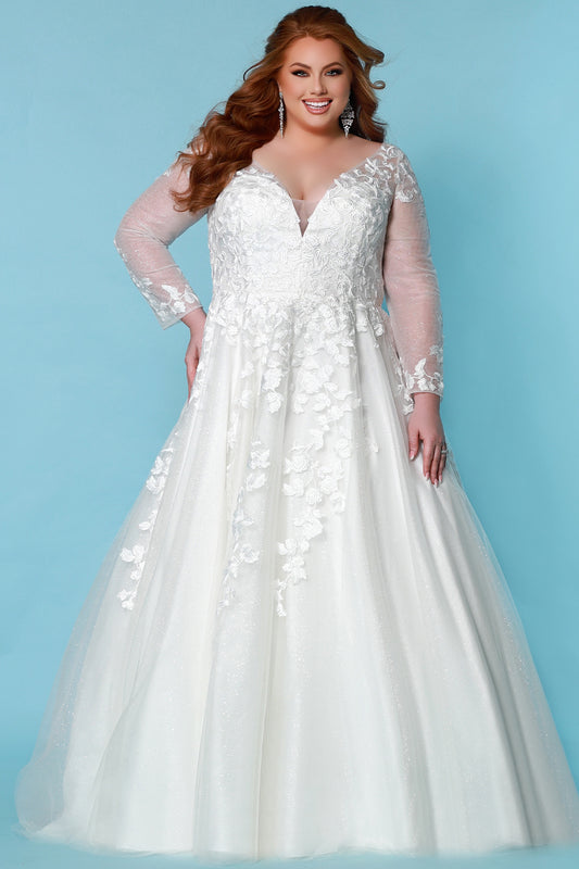 Plus size wedding dress Shirley