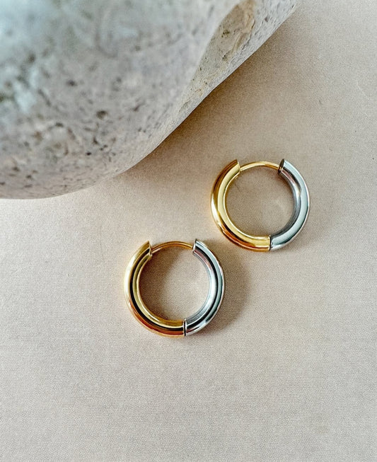 Sara hoops - Gold and silver