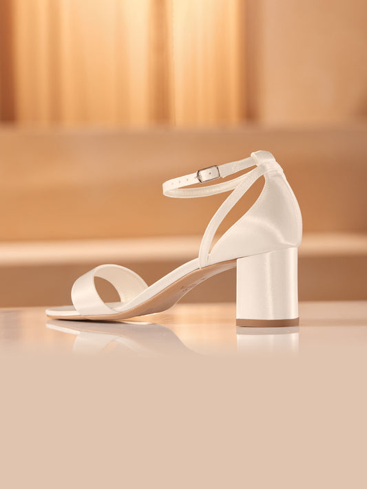 Avalia - Tina Heeled Sandal - White