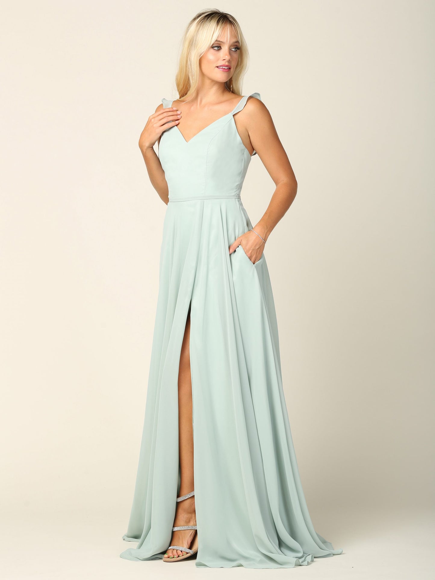 Sagefarvet festkjole med slids og lommer