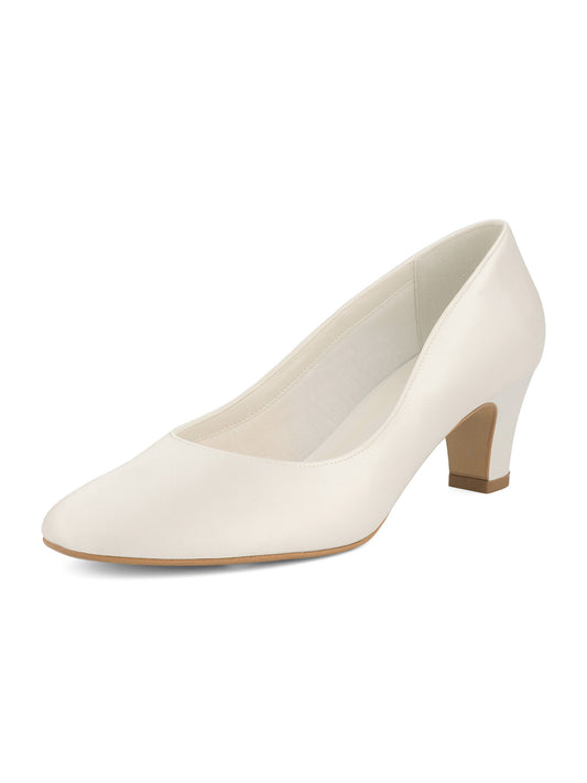 Avalia - Grace Pumps - White