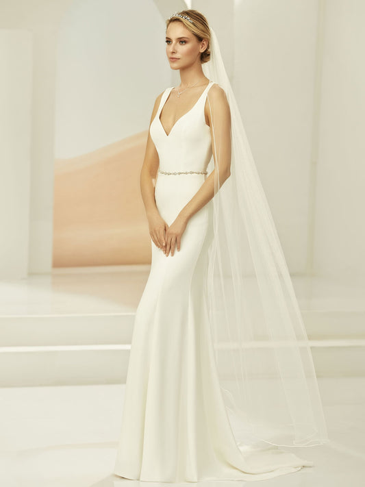 Bridal veil S402