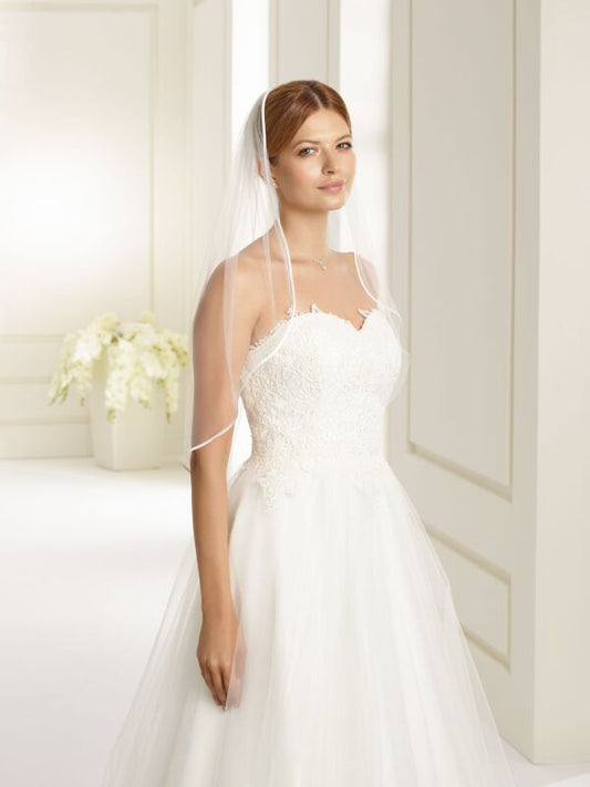 Bridal veil S136
