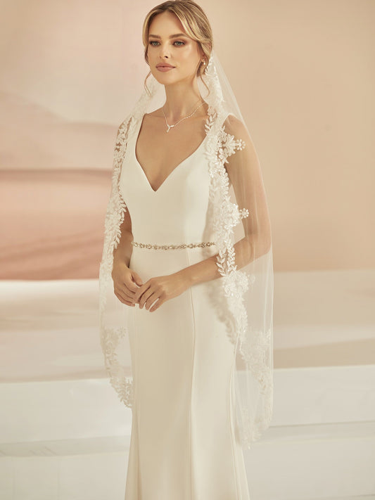 Bridal veil S412