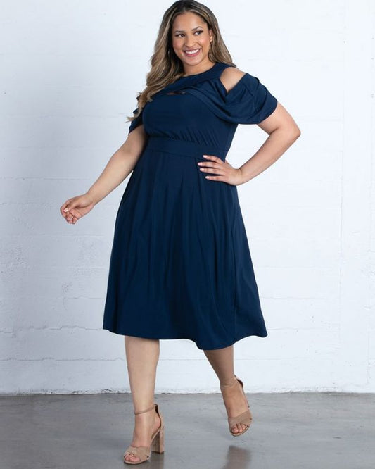 Navyblå kort plus size kjole