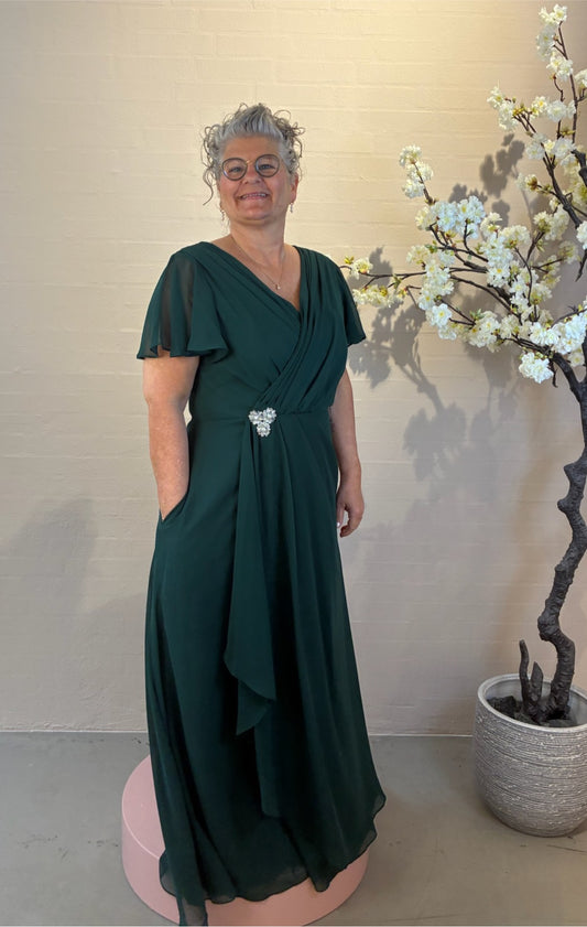 Eva festkjole med et kort ærme 3540