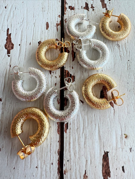 Brushed chunky hoops -  Silver