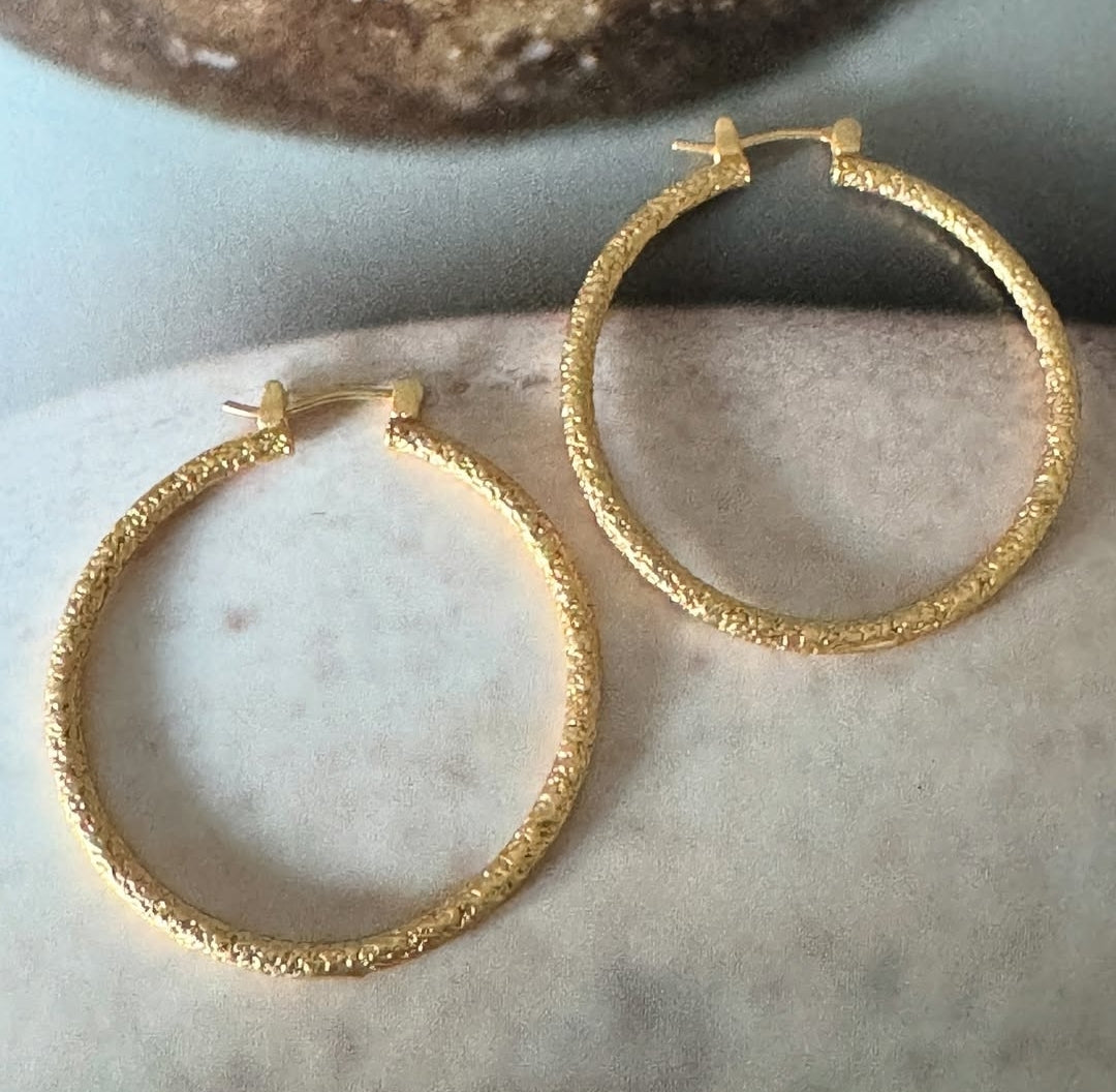 Brushed hoops - Gold