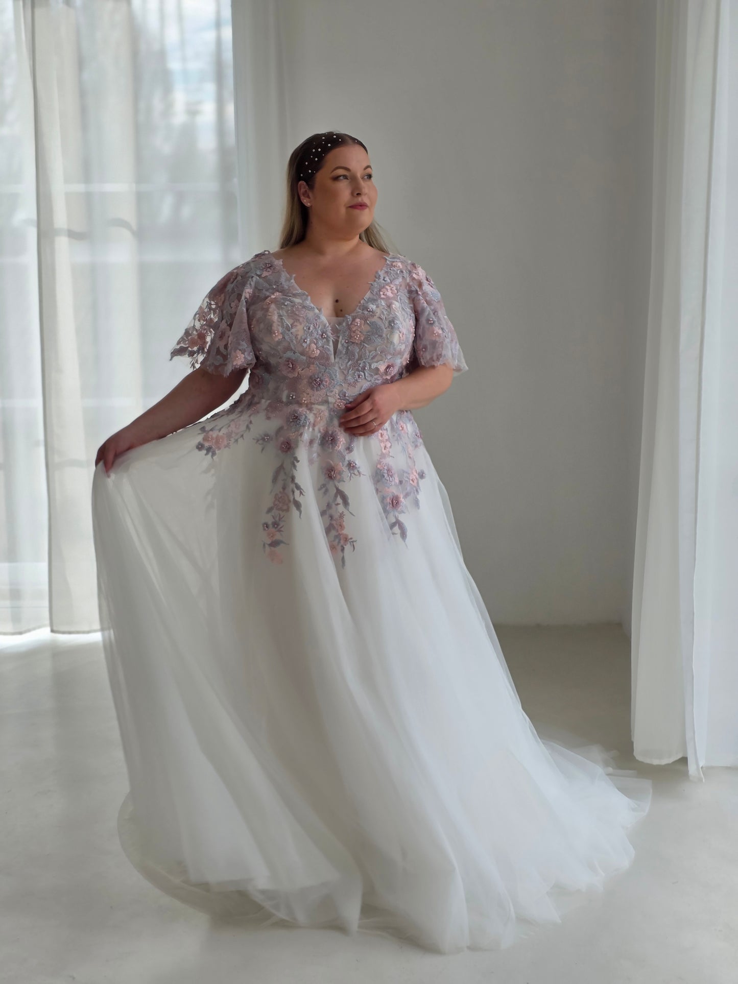 Ciel curvy brudekjole