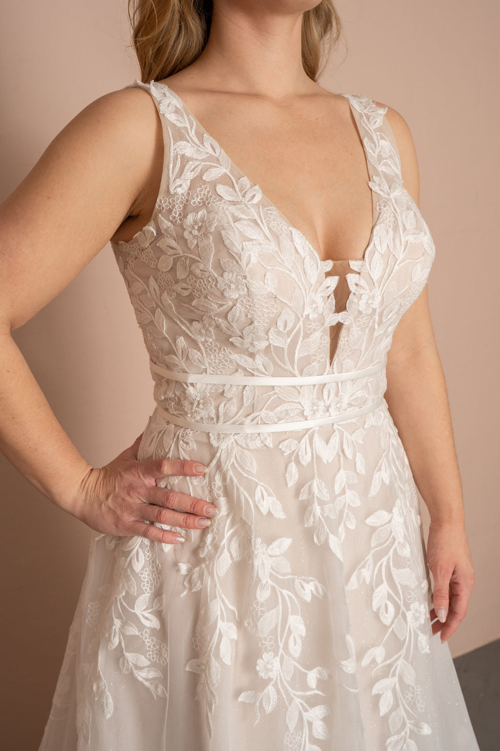 Brudekjole Arenella med glitter