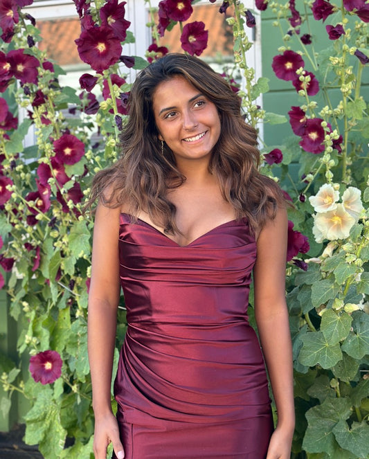 Astee & Amoris T704 stropløs festkjole