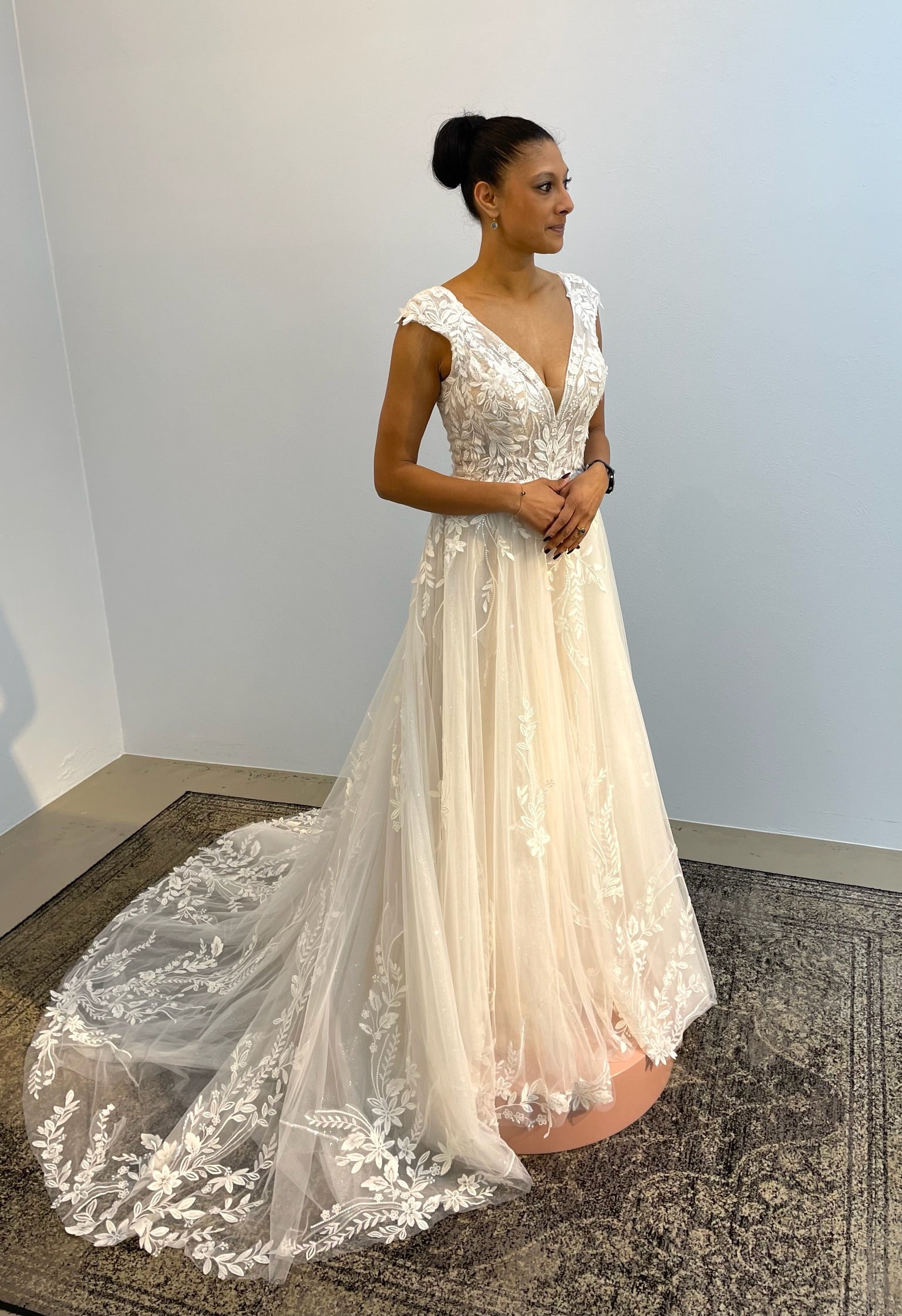 Billig Brudekjole () Billig Brudekjole