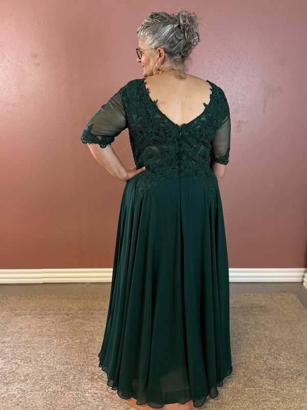 Eva grøn festkjole med ærmer 5271