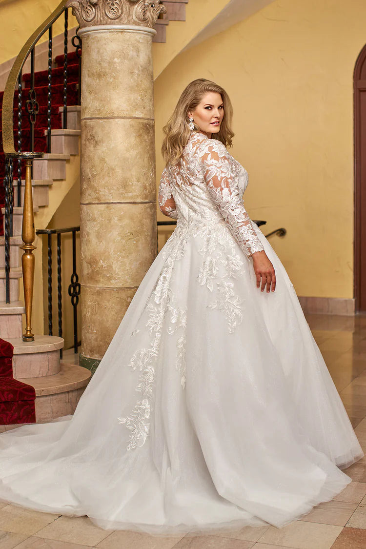 Curvu brudekjole Parker