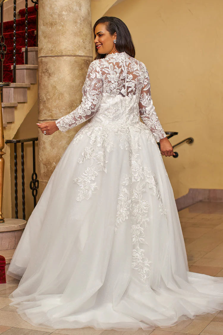 Curvu brudekjole Parker