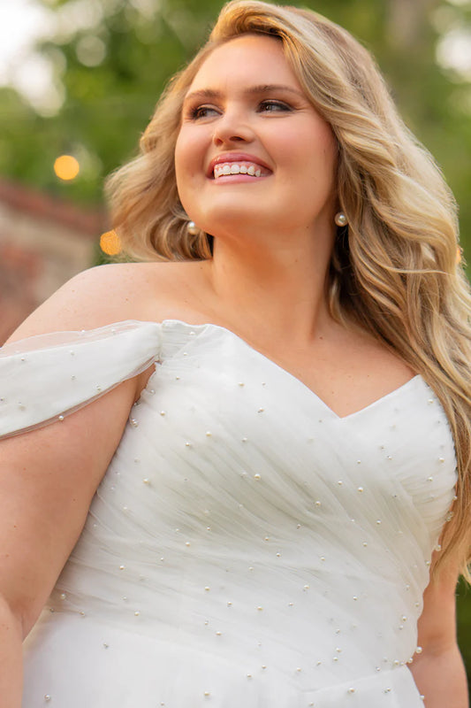 Curvy brudekjole Margo