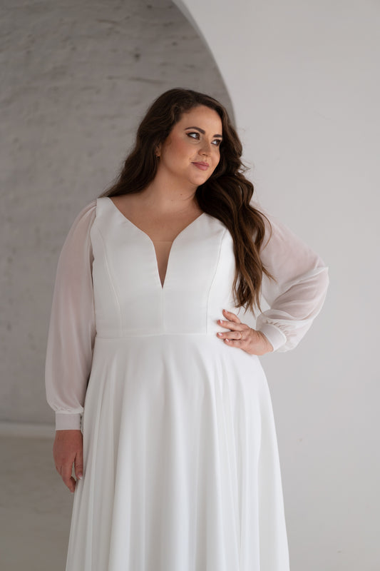 Reese curvy brudekjole