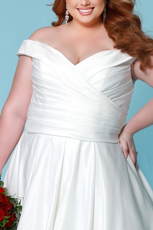 Plus size wedding dress Veronica