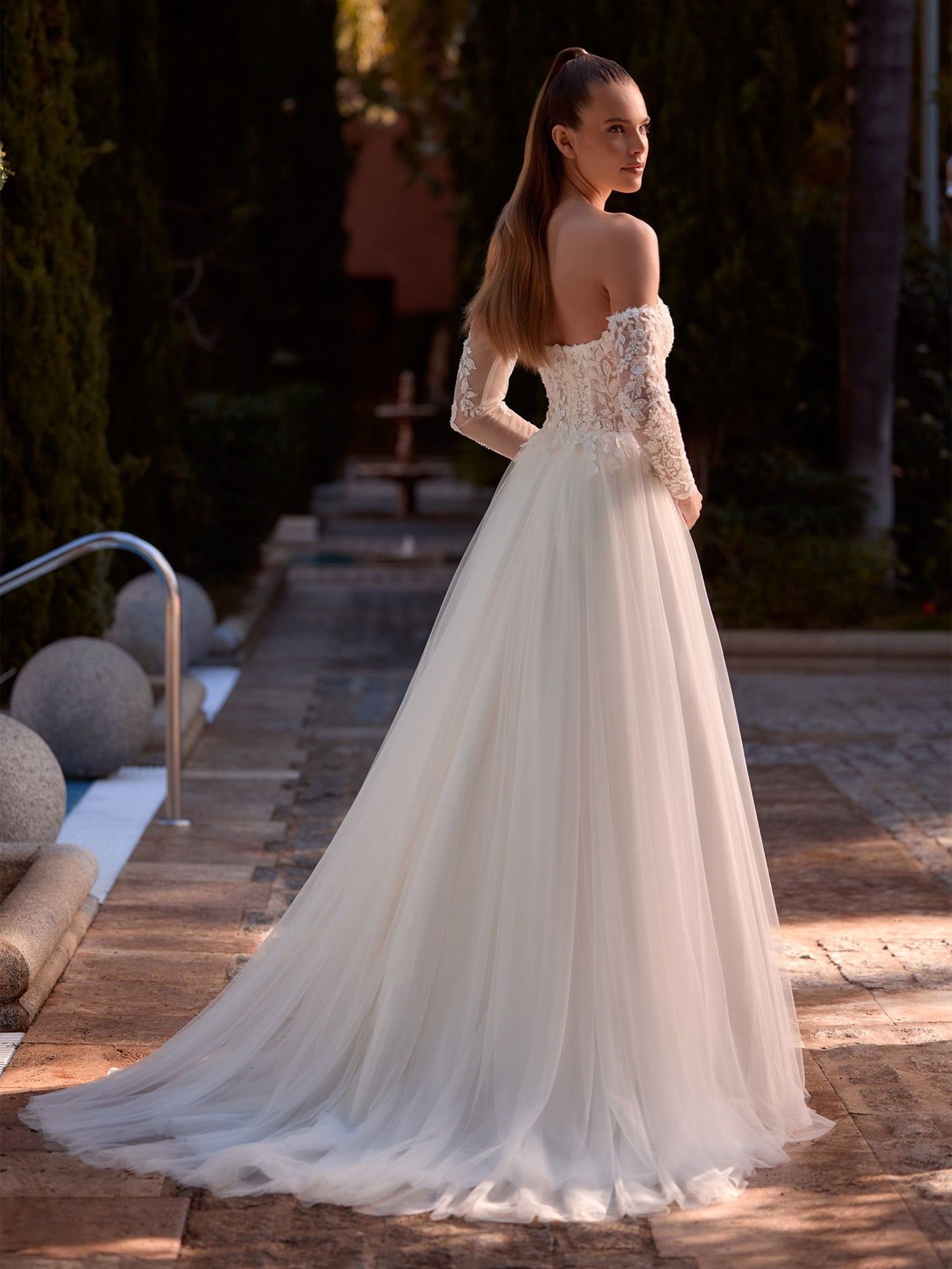 Bianco Evento Arwena
