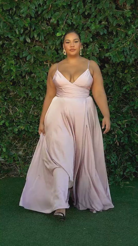 La Divine plus size festkjole 7485C