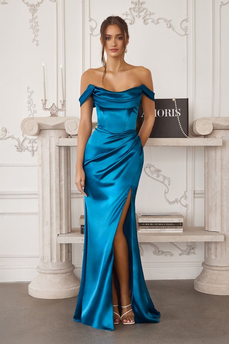 Astee & Amoris Satin festkjole T820