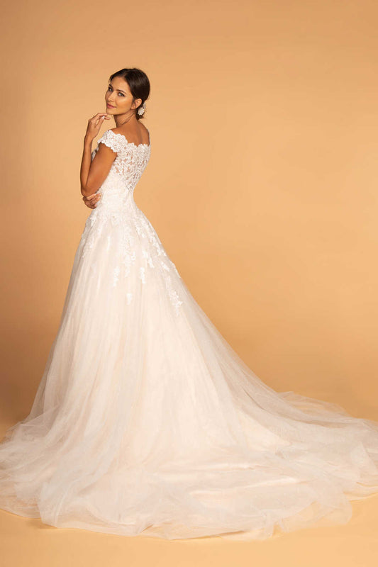 Wedding dress in a-line cut 2596