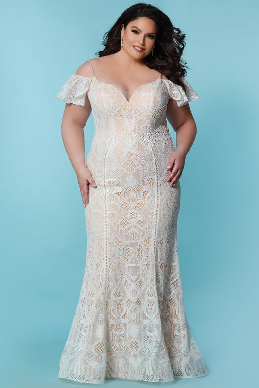 Plus size Celeste wedding dress