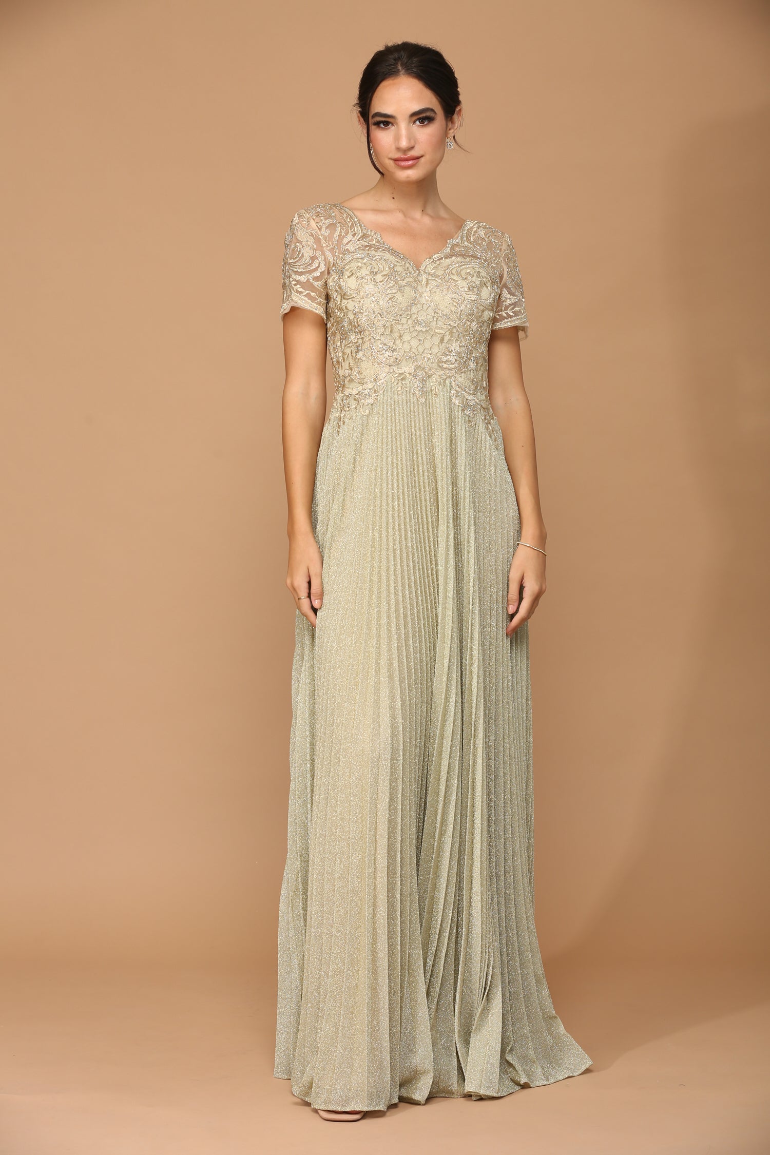 Gold party dress with short sleeves