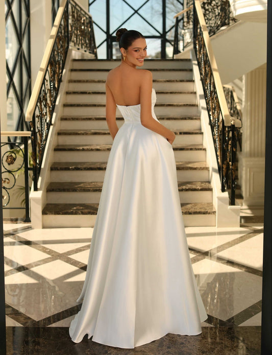 Strapless wedding dress in mikadosatin