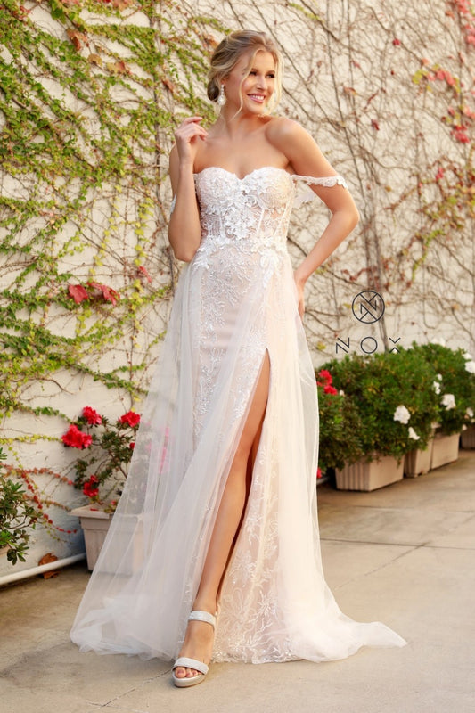 Wedding dress with lace E441